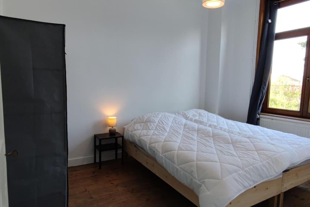 Maison Ronchin/Lille - Proche Toutes Commodites Bagian luar foto