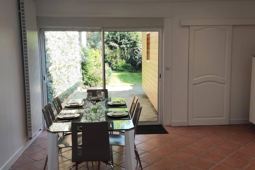 Maison Ronchin/Lille - Proche Toutes Commodites Bagian luar foto
